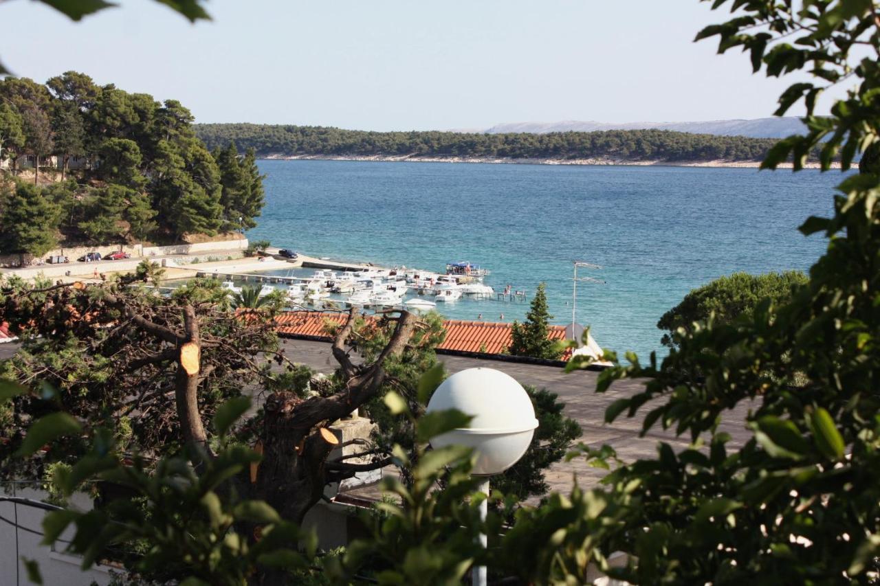 Apartments And Rooms By The Sea Banjol, Rab - 5077 Exterior foto